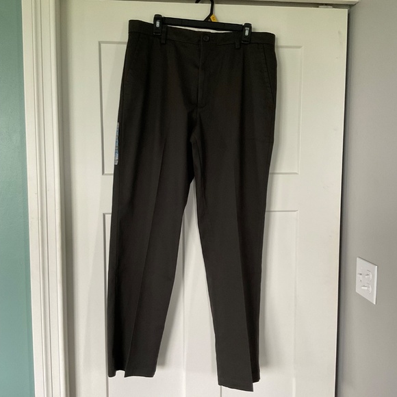 NEW Men's Dockers Easy Khaki Chocolate Brown 34x32 - Picture 2 of 8